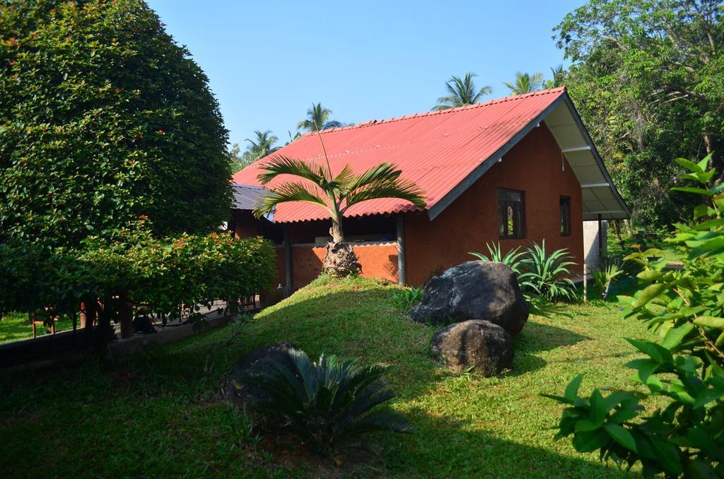 Miracle Resorts & Villas Polonnaruwa Exterior foto